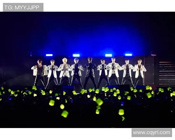 法国网络足球明星联赛盛况空前球迷热情高涨共同见证精彩对决