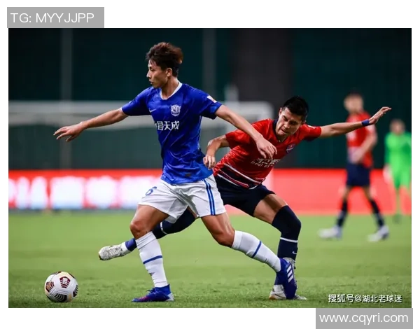 武汉足球队在邀请赛中以100分稳居积分榜首位展现强劲实力